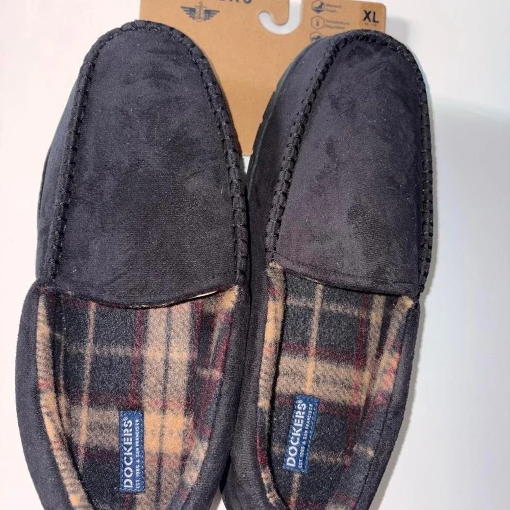 Dockers black & brown plaid slippers size XL Mens house shoes